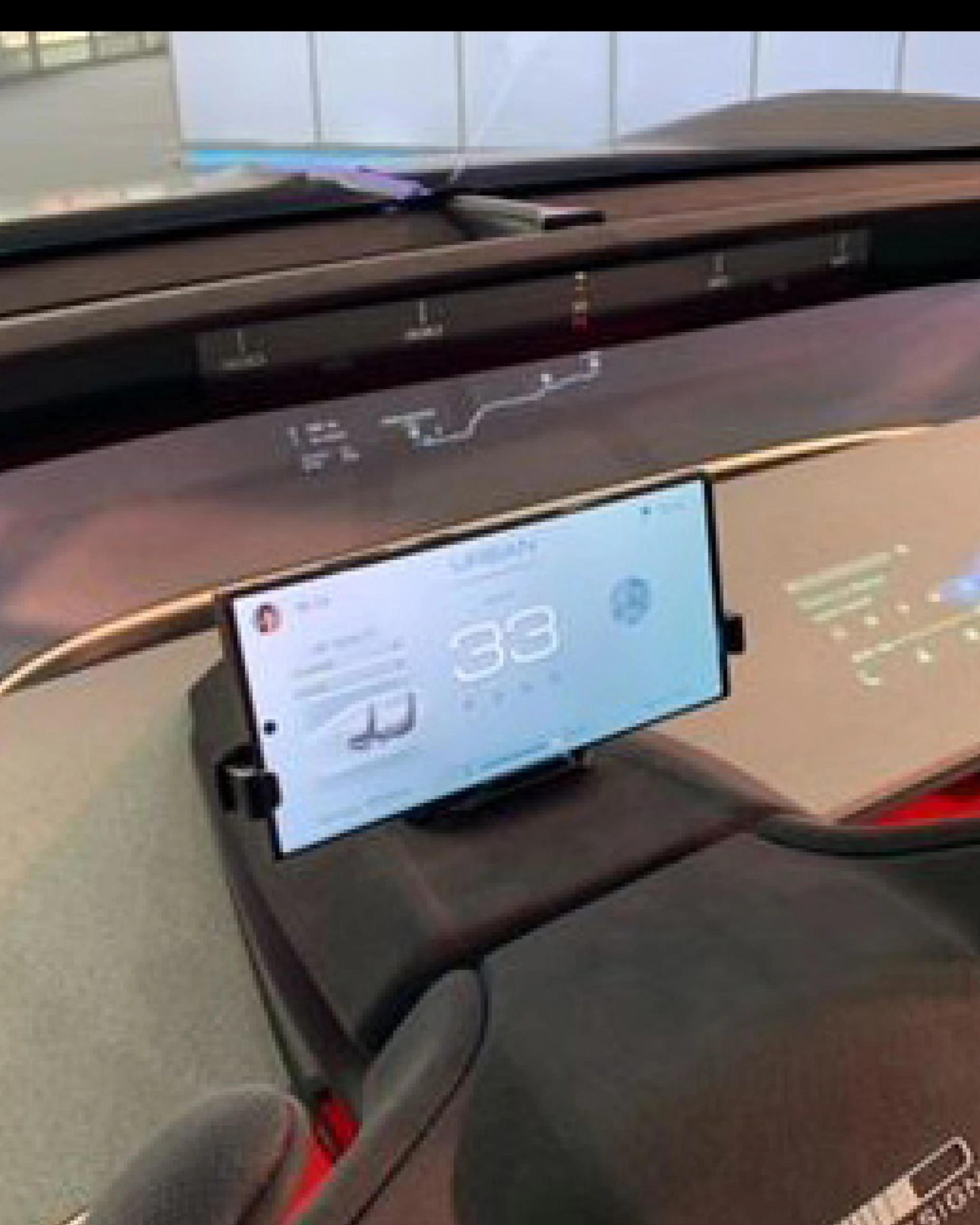 Panico da chip: l'auto va in tilt con lo stop cinese