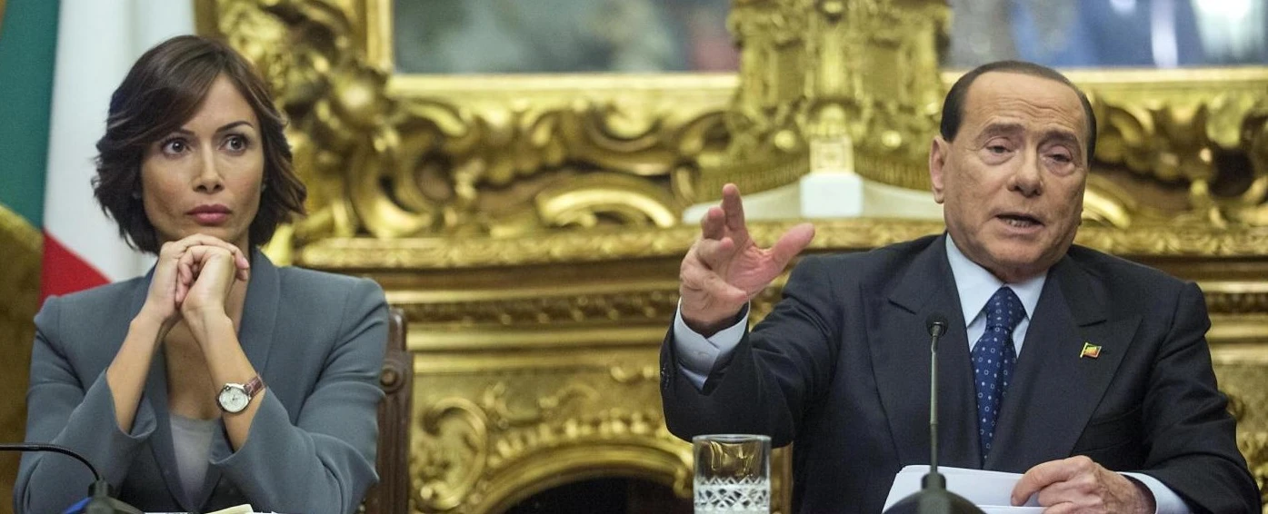 Silvio Berlusconi, durissimo sfogo contro Mara Carfagna: "Si è montata la testa. Quella..."