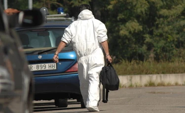 Garlasco, la scoperta poco distante dalla villetta: "Considerati sospetti"