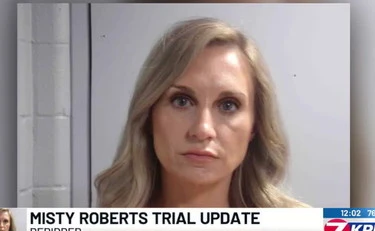 Misty Roberts, sindaca condannata per violenza sessuale sull'amico 16enne del figlio