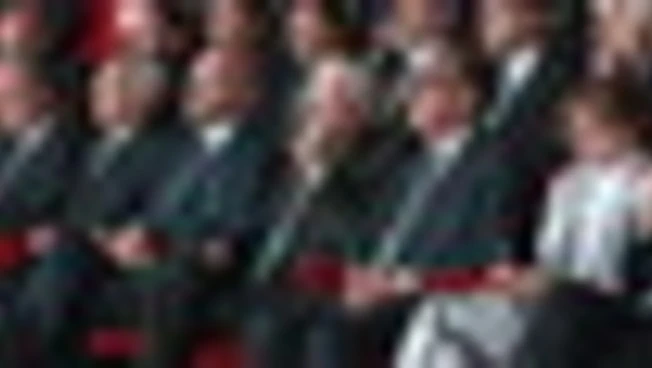 Mattarella in prima fila all'assemblea di Confindustria