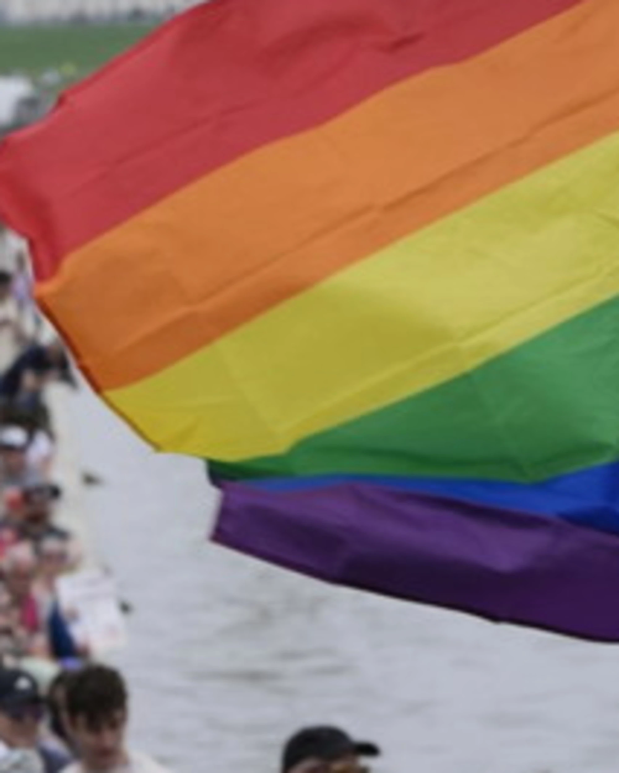 Gay Pride, se sei di destra ti vietano di sfilare in corteo
