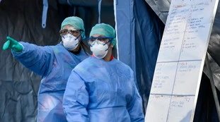 Coronavirus, bollettino 7 febbraio: meno morti per il terzo giorno di fila, ma aumenta il tasso di positività