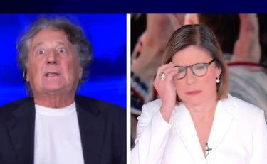 https://media.liberoquotidiano.it/Kfj5Wdapd54AUbUG7eHRUuPSbTezvBwoyPPS7_-JvWs/width:800/quality:90/aW1hZ2VzLzIwMjUvMTAvMTUvMDg1NDA4MzA4LWM4NWU1YTZkLTBjYTEtNDg5OC05MmZhLTdmMDI5MmY2ZjJlMC5qcGc.webp