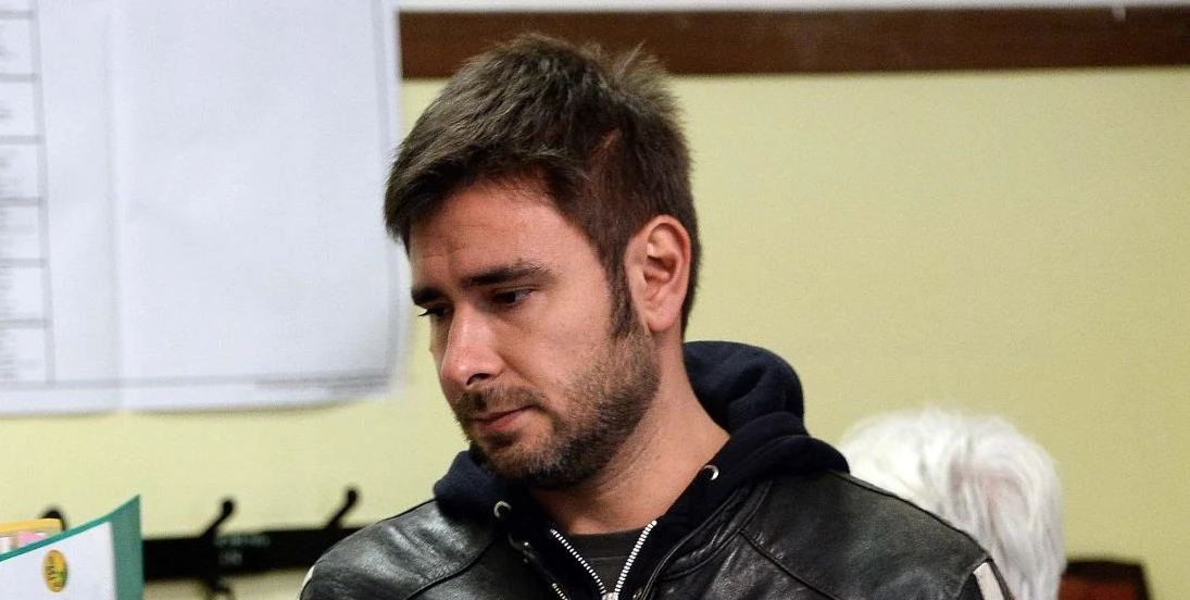 Alessandro Di Battista: "Ho fatto una str***? Chissà che pensa mamma". E vuole pure fare il ministro