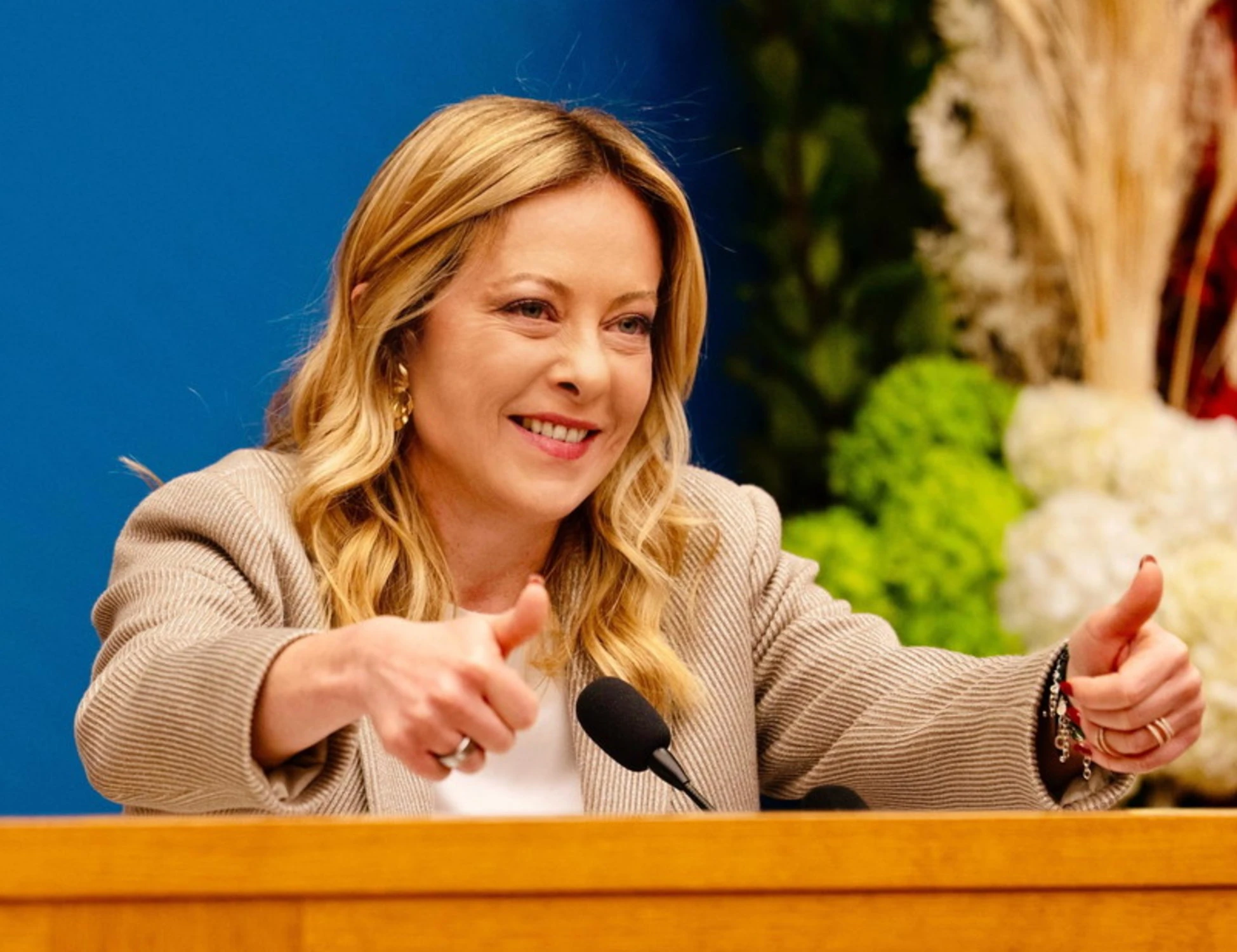 Sondaggio-Mentana, FdI sfonda quota 31 per cento: addio sinistra