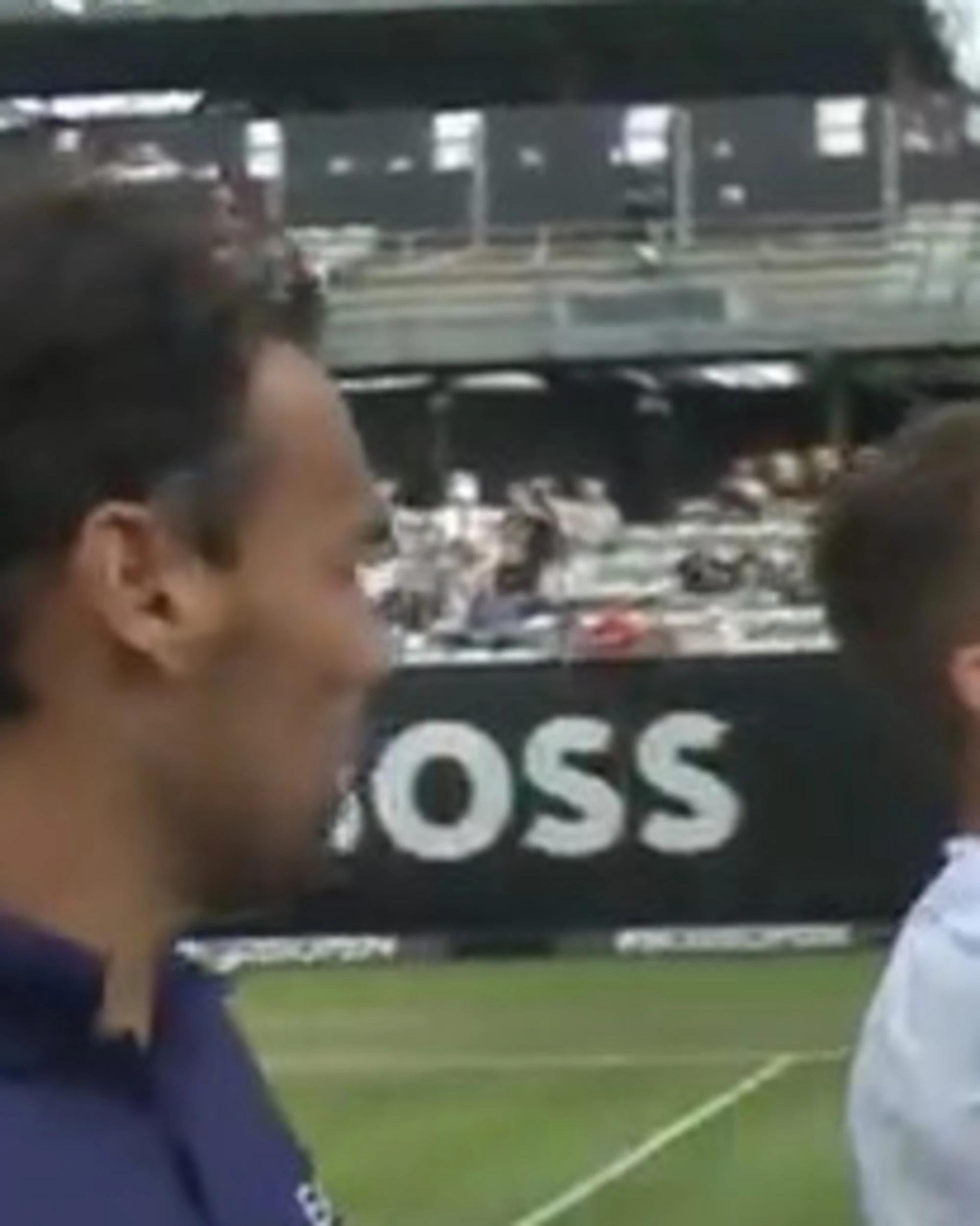 Fabio Fognini impazzisce in campo: "Piccolo maiale, guardami!"