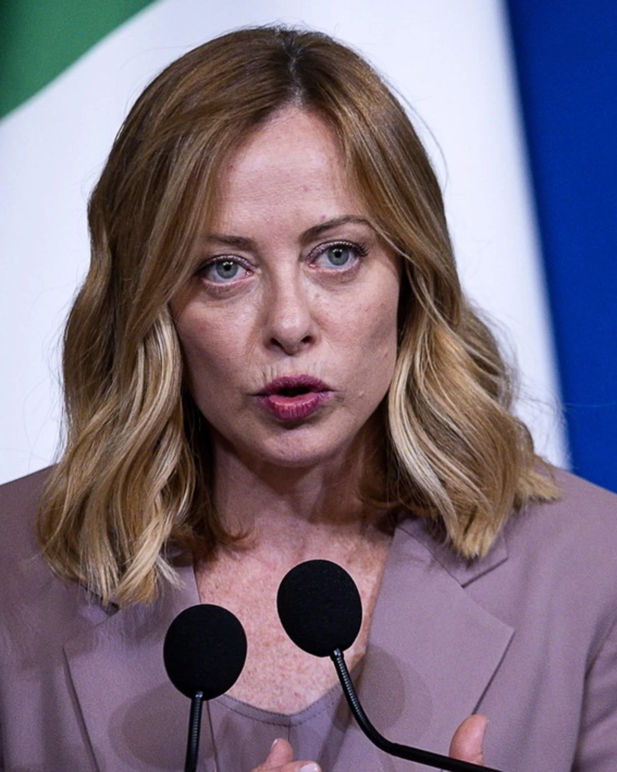 Israele, Giorgia Meloni: "Rischia di compromettere soluzione a 2 Stati"