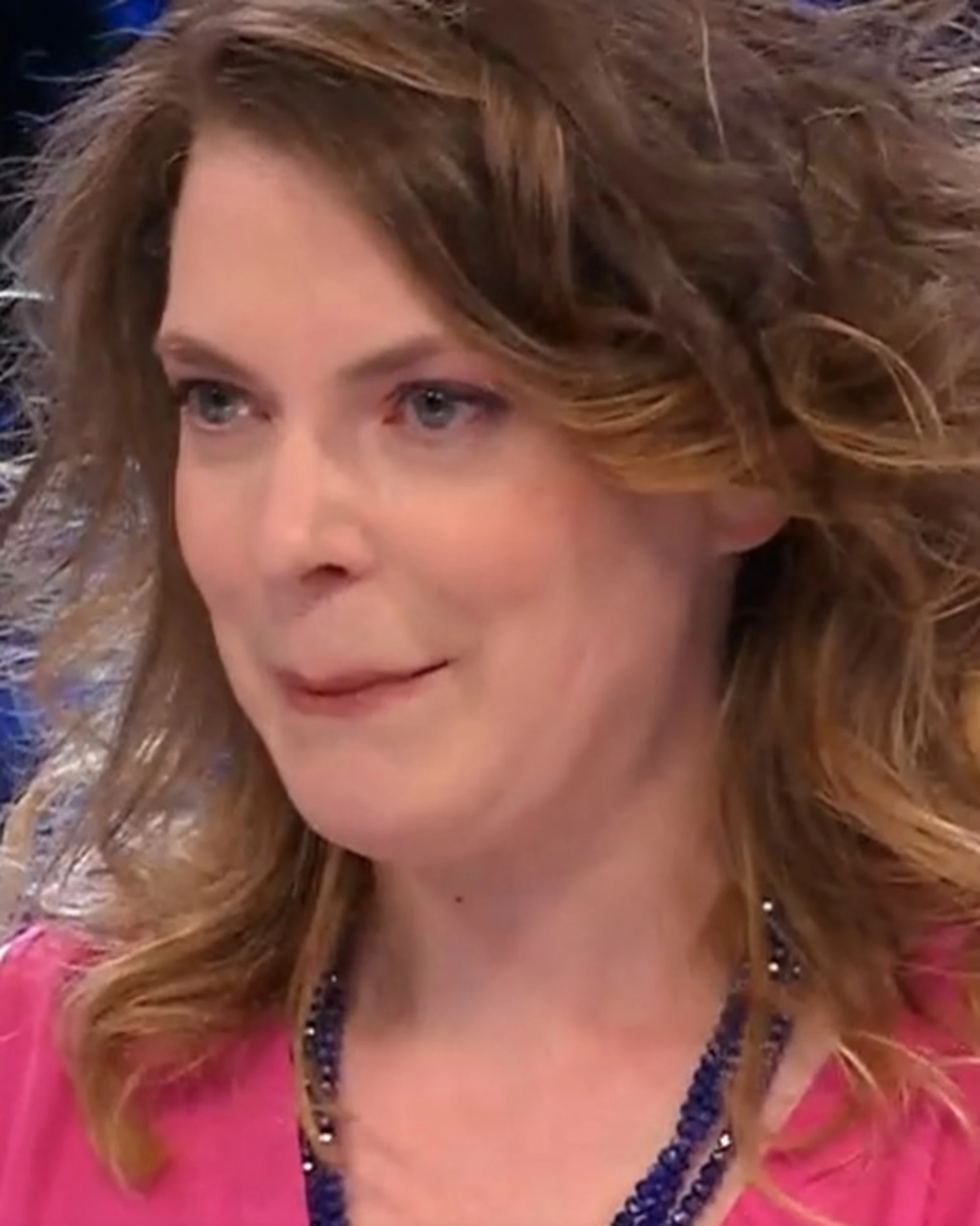 Affari tuoi, Federica rifiuta i soldi: che lavoro fa, la insultano