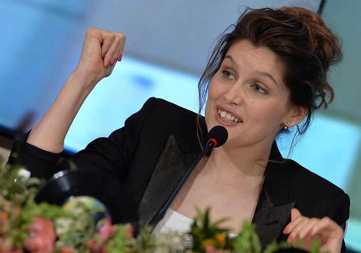 Sanremo, il retroscena velenoso: Laetitia Casta non ha voluto Ines Sastre sul palco