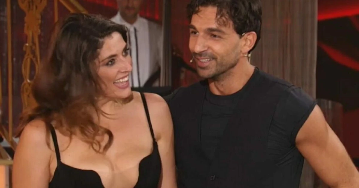 Ballando con le stelle, Raimondo Todaro verso Amici. La furia di Milly Carlucci: "Traditore". Retroscena terremoto 
