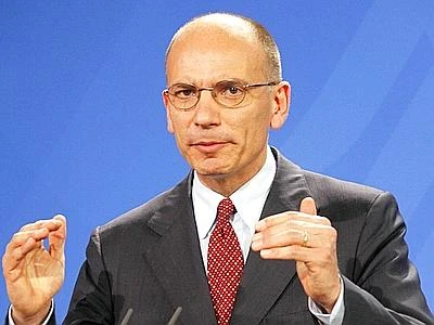 Letta: "Superare bicameralismo perfetto e non aver paura di cambiare la Carta"