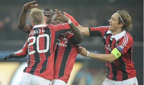 Grande Milan: 2-0 al Barcellona