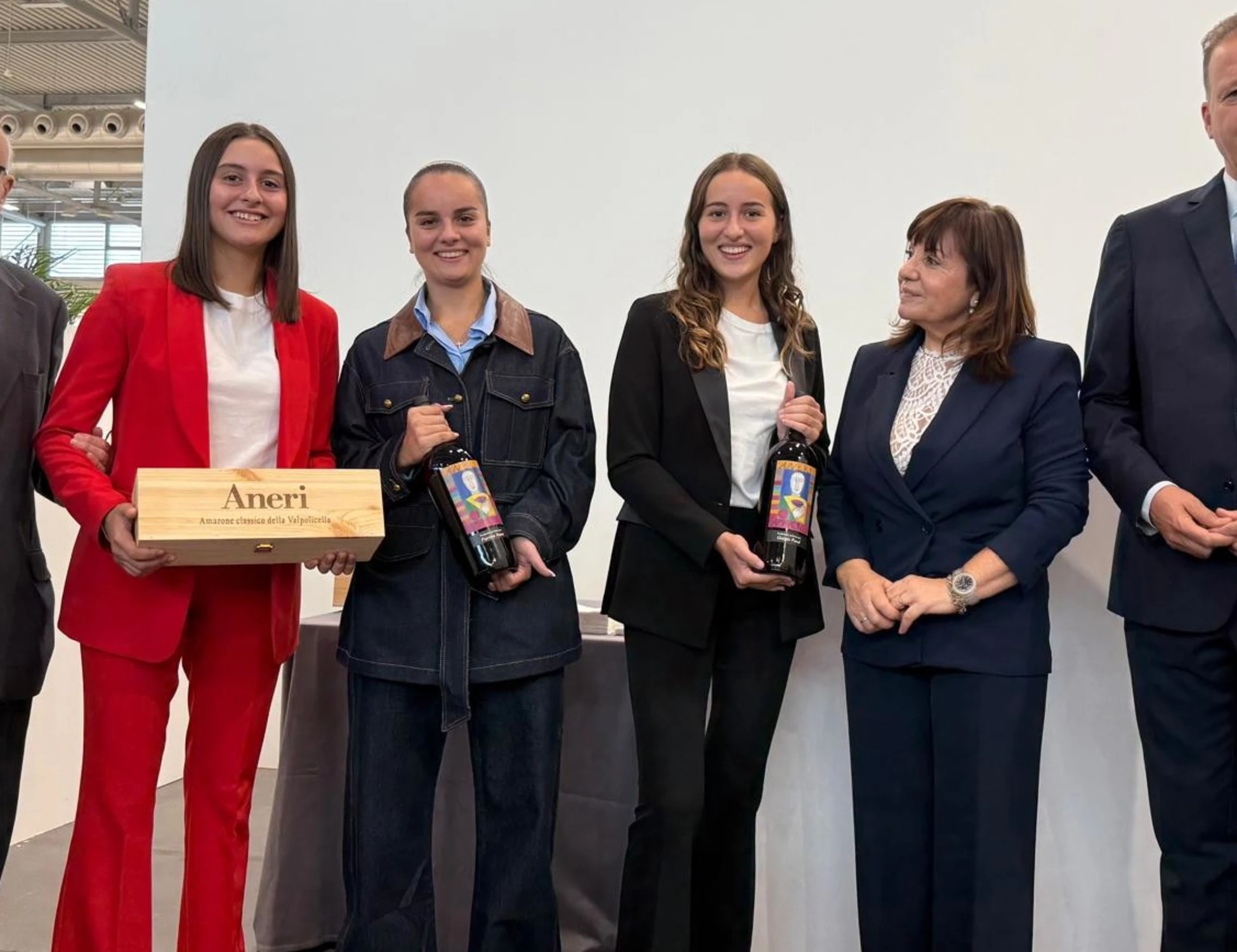 VERONAFIERE ISTITUISCE IL PREMIO "È ARTE" IN COLLABORAZIONE CON ANERI