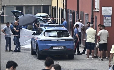 https://media.liberoquotidiano.it/KtHe5y08fEW4LecJeKwz8uyk_oSq_CoJV0GZST-Cr6c/width:800/quality:90/aW1hZ2VzLzIwMjYvMDgvMjgvMDkzNzA5MzYwLTdmMzcwZjc0LTkyNDctNDY2MC1iNDIzLTgzYmU4MjU4NDY5Yi5qcGc.webp
