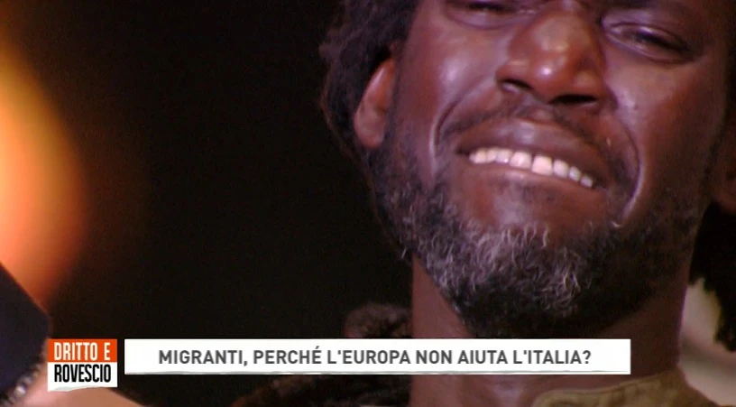 Diritto e rovescio, l'immigrato crolla in lacrime in diretta. La rabbia di Del Debbio, la reazione di Giordano