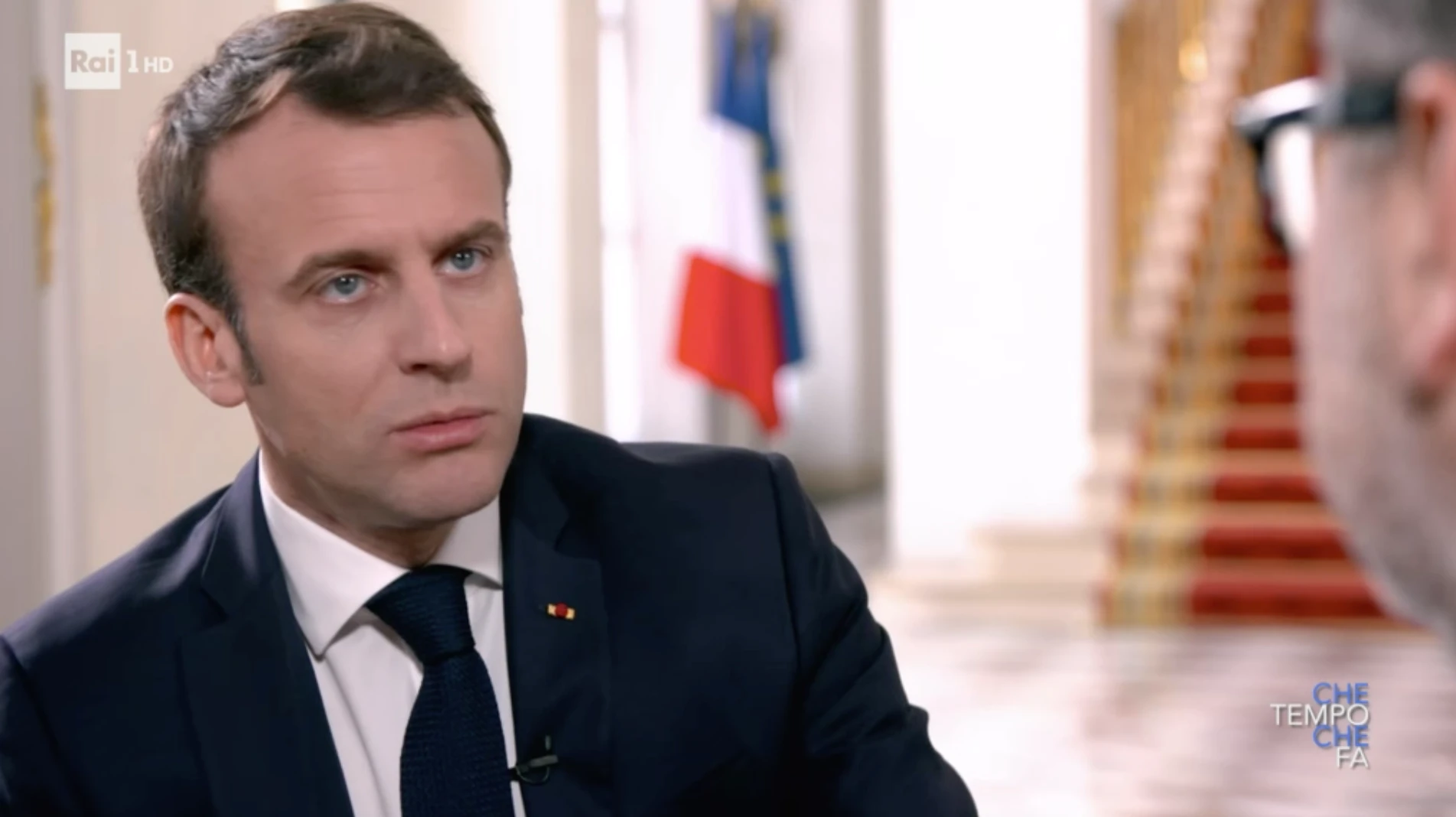 Che tempo che fa, il testo integrale dell'intervista di Fazio a Macron: cosa era sfuggito, zerbino estremo