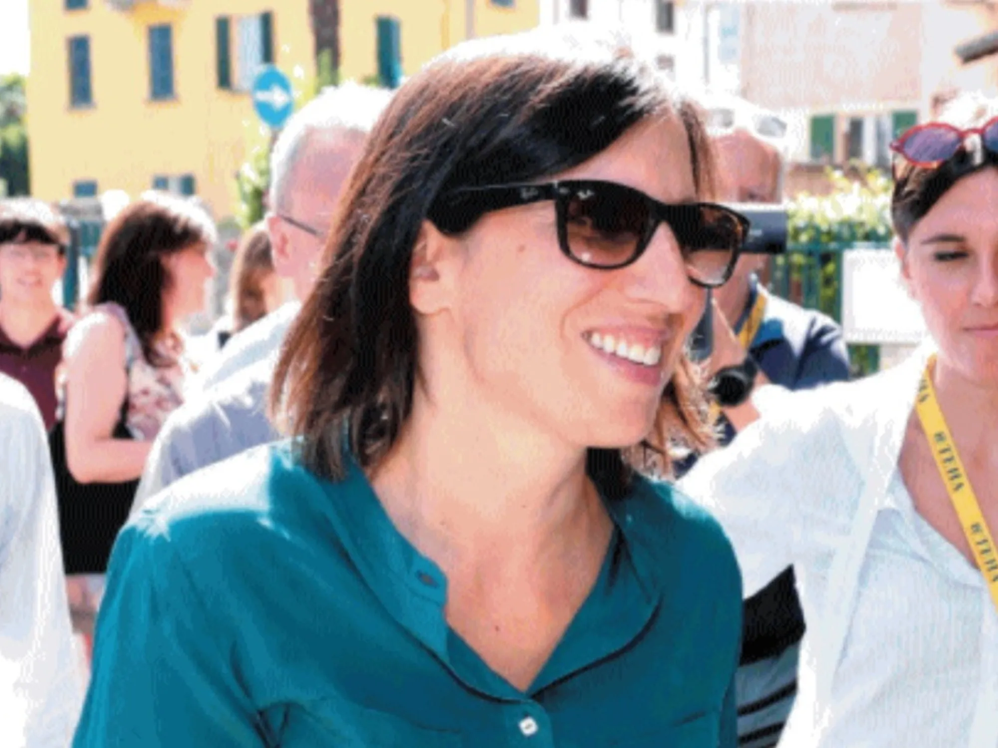 Leggi l'articolo: Elly, pagliacciata a Cernobbio: la leader dem tocca il fondo