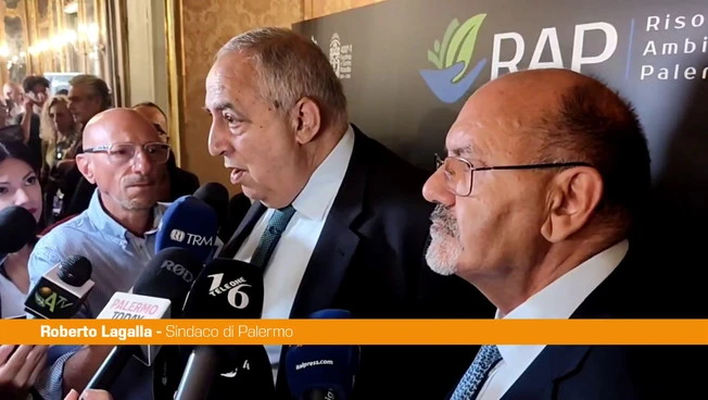 https://media.liberoquotidiano.it/KukcBFuLOZyn9ysrNObXCF6aaJhyPouTH-EZT7ZgaEw/width:800/quality:90/aW1hZ2VzLzIwMjUvMDkvMDUvMTI1NTMwMDUxLTg1OWI2ODM5LTA0NGQtNGRmMC1hMTVhLTA3N2Y4MTNiMmE5NC5qcGc.webp