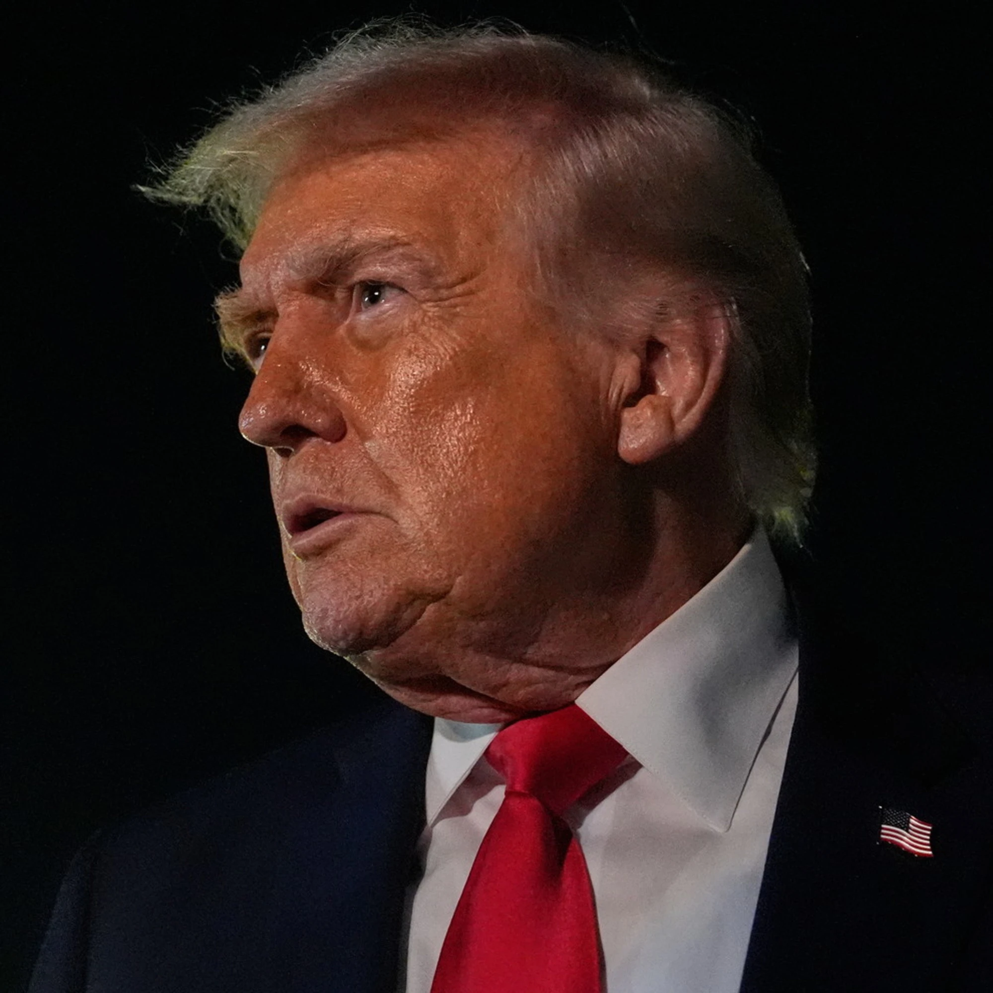 Donald Trump malato? Se l'avversario è forte, meglio dargli del matto...