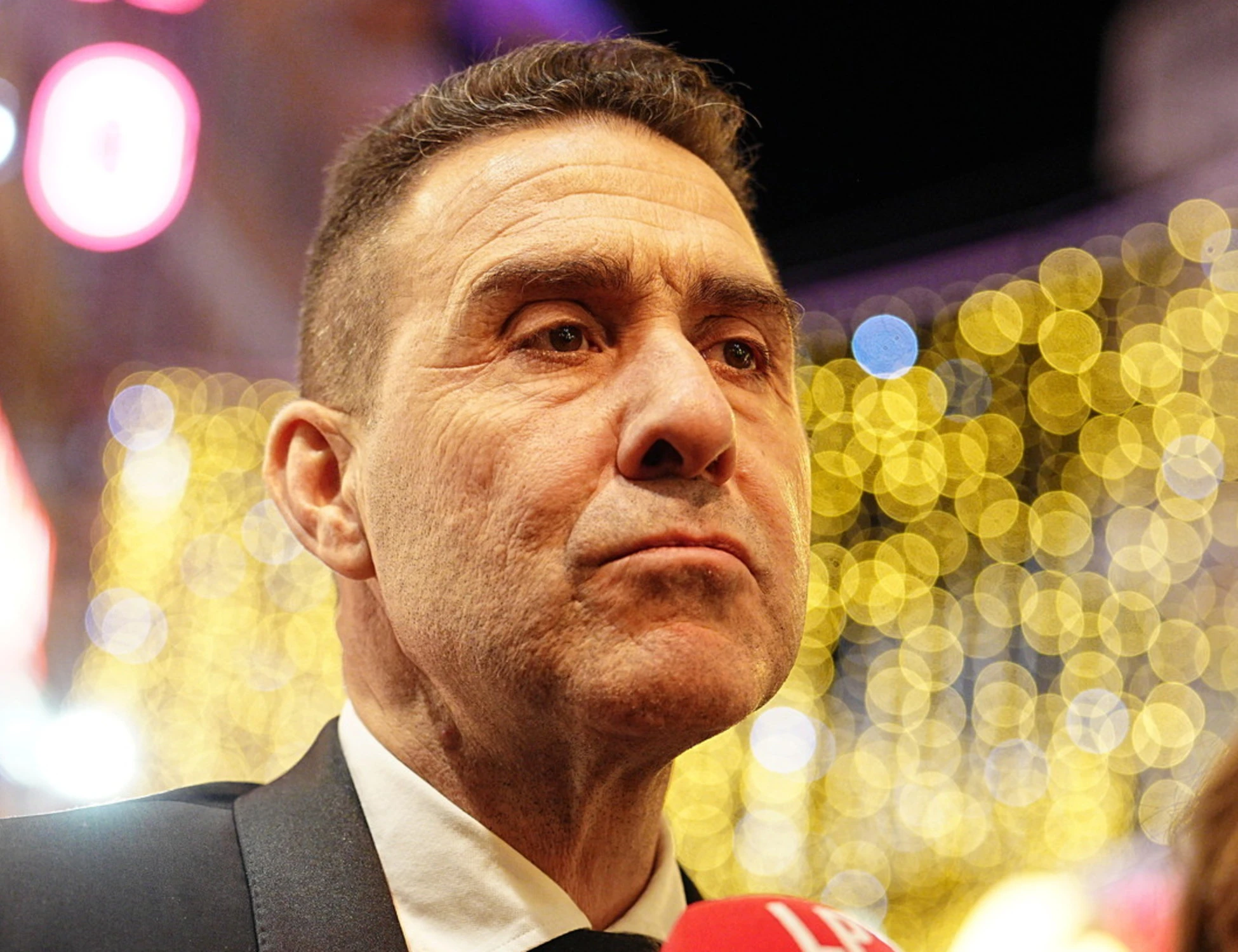 Il generale Vannacci smentisce Ranucci: "Balle! Mi baci la Schlein"