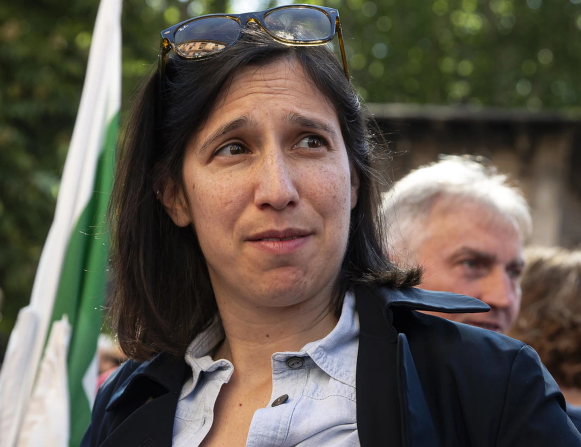 Sondaggio supermedia, Schlein e Pd in caduta libera