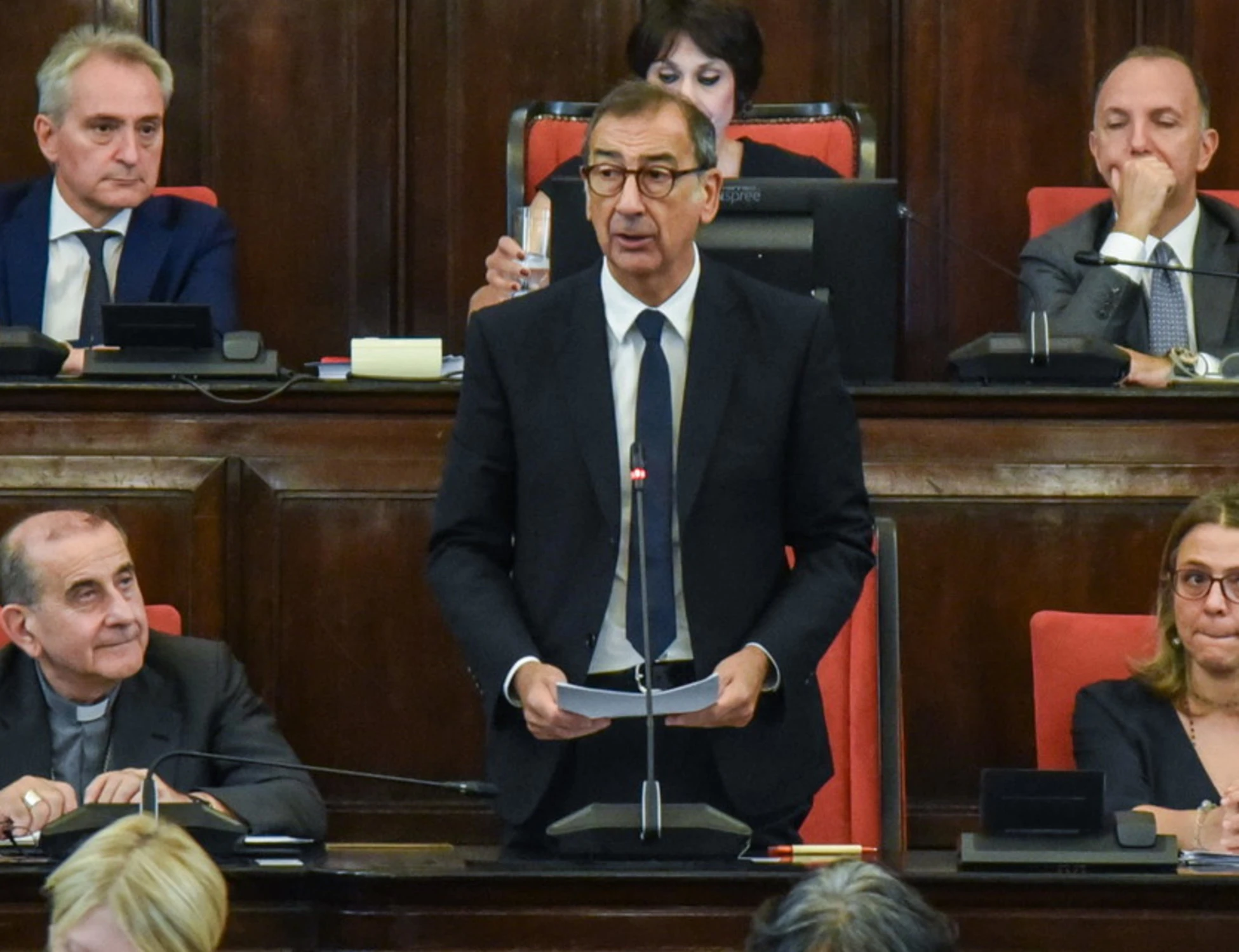 Beppe Sala, "ma l'ha detto davvero?": si fa ridere dietro da Fedez (e dall'Italia)