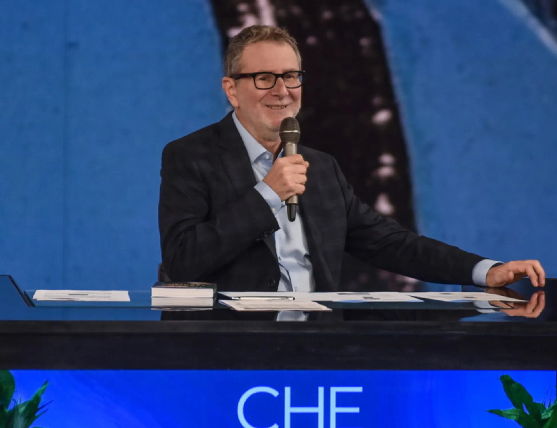 Leggi l'articolo: Il ritorno di Fazio, incubo-Giannini: sinistra pronta a prendersi la Rai