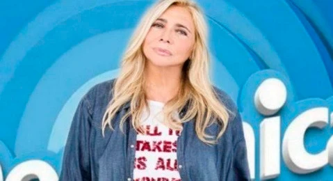 Domenica In, raptus di Mara Venier: guarda dritto in camera e massacra Barbara D'Urso