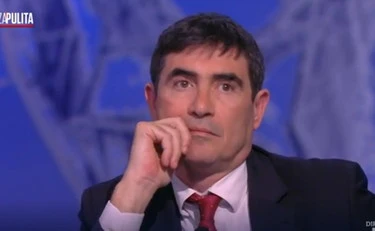 Sondaggio-Mannheimer, FdI sale? Fratoianni la prende male: la sua espressione