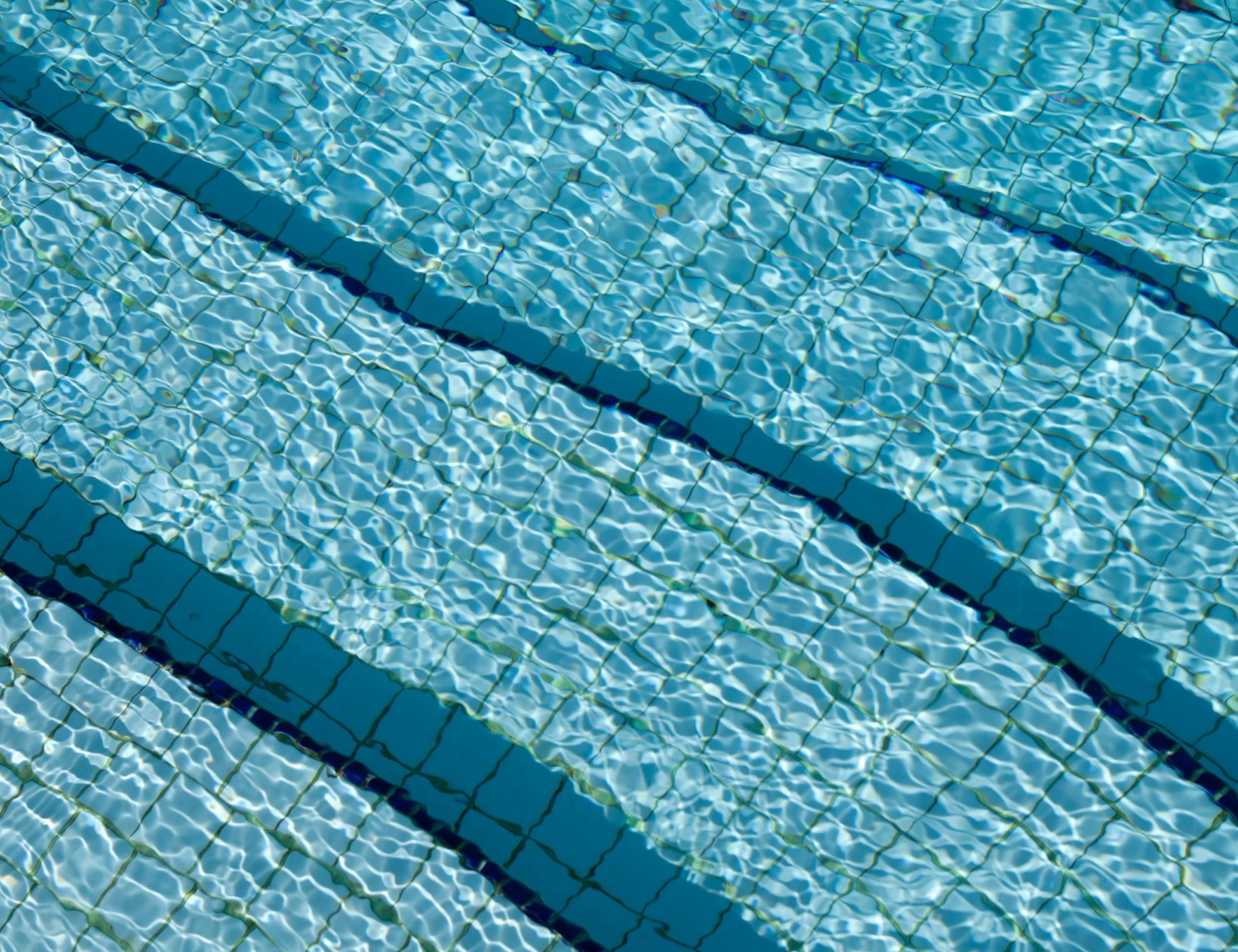Milano Marittima, bimba di 4 anni annega in piscina: l'ennesimo caso