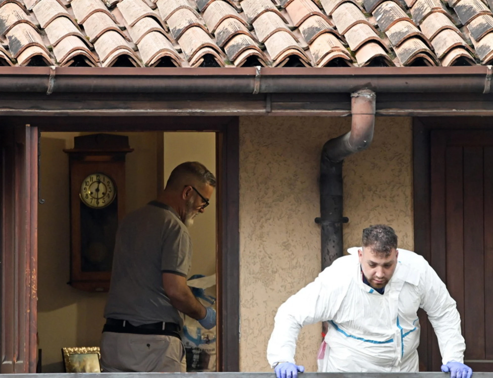 Cene, quell'unico funerale per vittima e carnefice