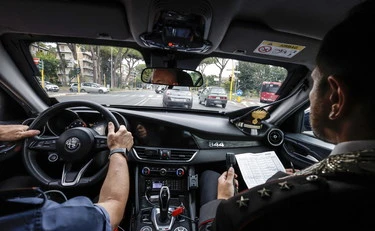 Il Suv impazzito semina il panico a Catania: inseguito e fermato, chi c'era a bordo