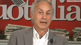 Luca Palamara, Marco Travaglio chiarisce a Otto e Mezzo: "Sarà stata una battuta, come quando i genitori dicono ai bambini 'guarda che chiamo l'orco'"