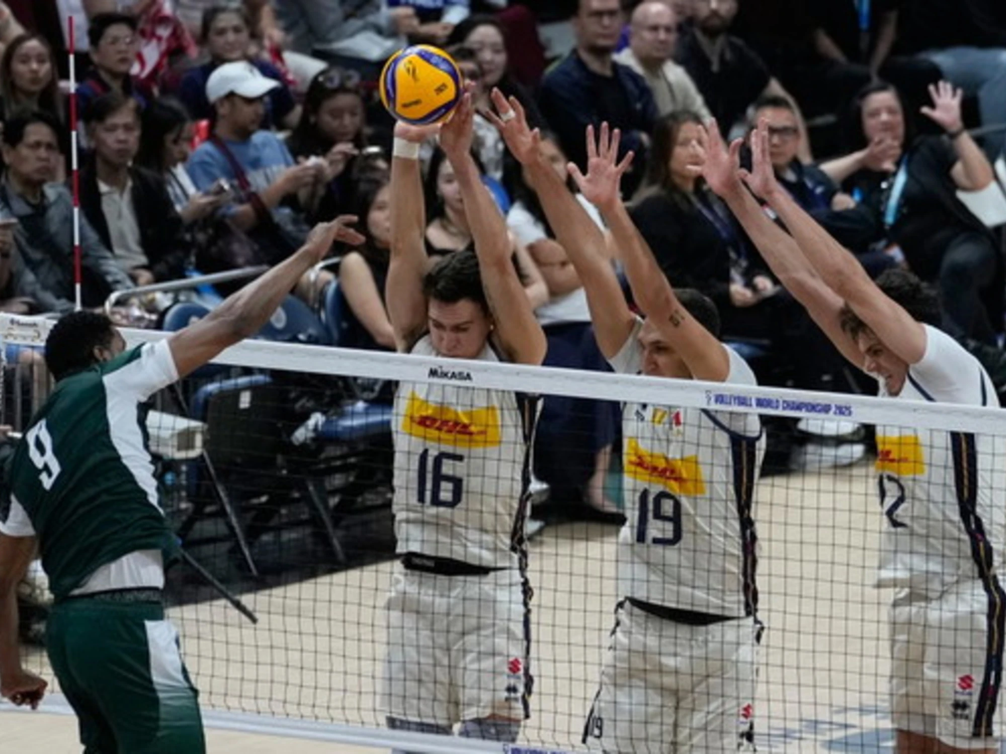 Italvolley, impresa pazzesca: 3-0 alla Polonia, è finale-Mondiale!