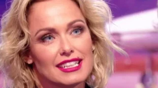 Sonia Bruganelli, indiscrezione di Dagospia: "Chiamata proprio da lui". Soffiata sulla sua nuova avventura in tv