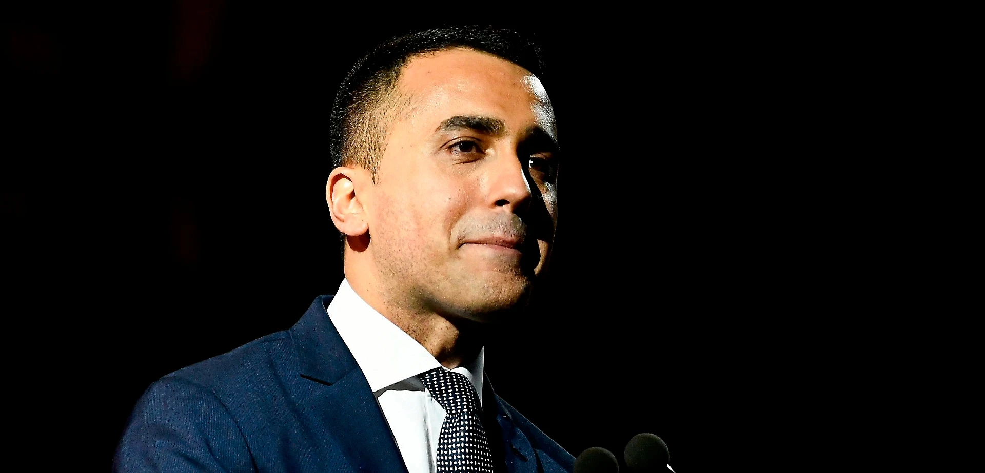 Luigi Di Maio, le dieci giravolte elettorali del capo M5s: perché questo personaggio non è credibile