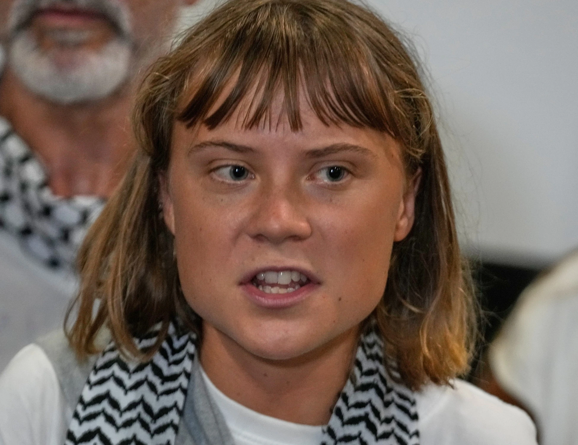 Greta in tour per l'Italia tra comizi con Avs e scioperi