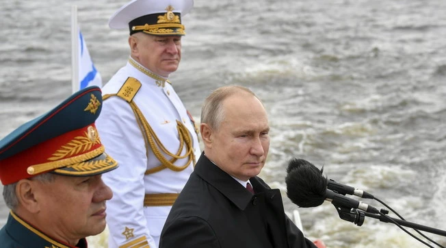Putin, il mondo trema: "Chi sarà cancellato dalla faccia della terra"