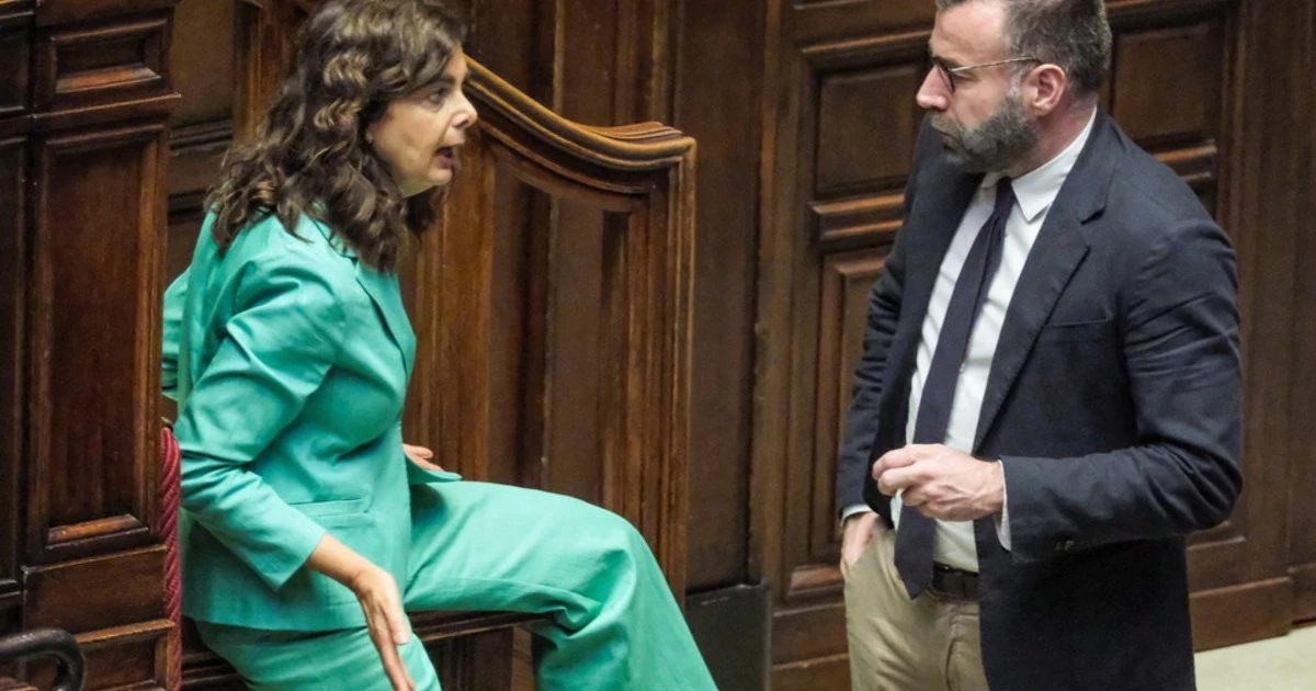 Boldrini, "tradimento" sull'Italia: "Governo più che imbarazzante", e tifa Berlino