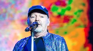 Vasco Rossi, non solo droga: "Malattie mortali, 3 o 4 volte in coma". Il dramma sempre nascosto
