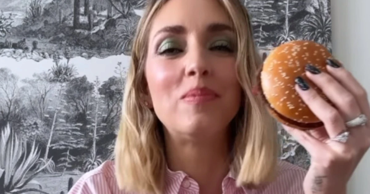 Chiara Ferragni, "ecco il mio pranzo": cosa c'è dietro questa foto
