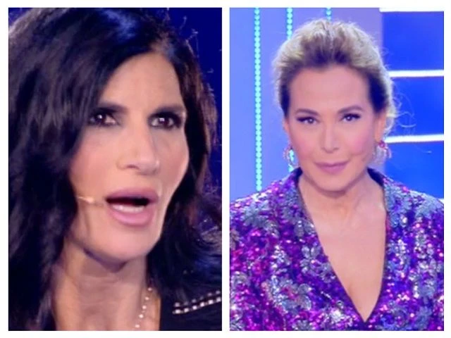 Live-Non è la D'Urso, trattativa con Pamela Prati: clamorosa sorpresa di 50 minuti all'ultima puntata
