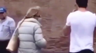 Gemma Galgani e Sirius paparazzati fuori dal Trono over. Lontani dalle telecamere... "questa è la prova"