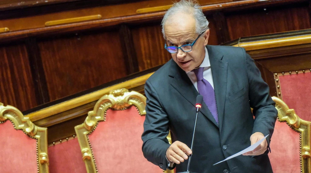 Immigrazione, Piantedosi replica alla sinistra: "Sbarchi, calo del 65%"