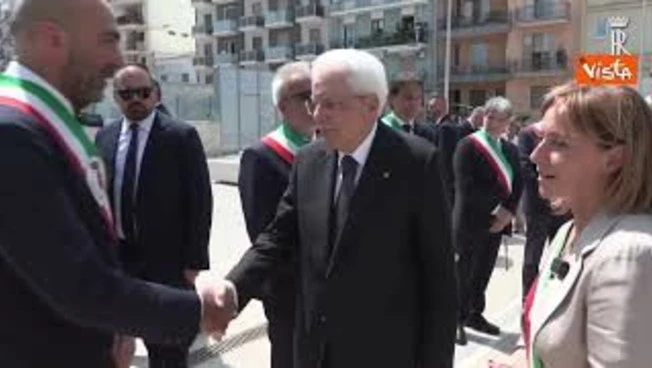 Mattarella in Puglia alla commemorazione delle vittime dell'incidente di Andria-Corato