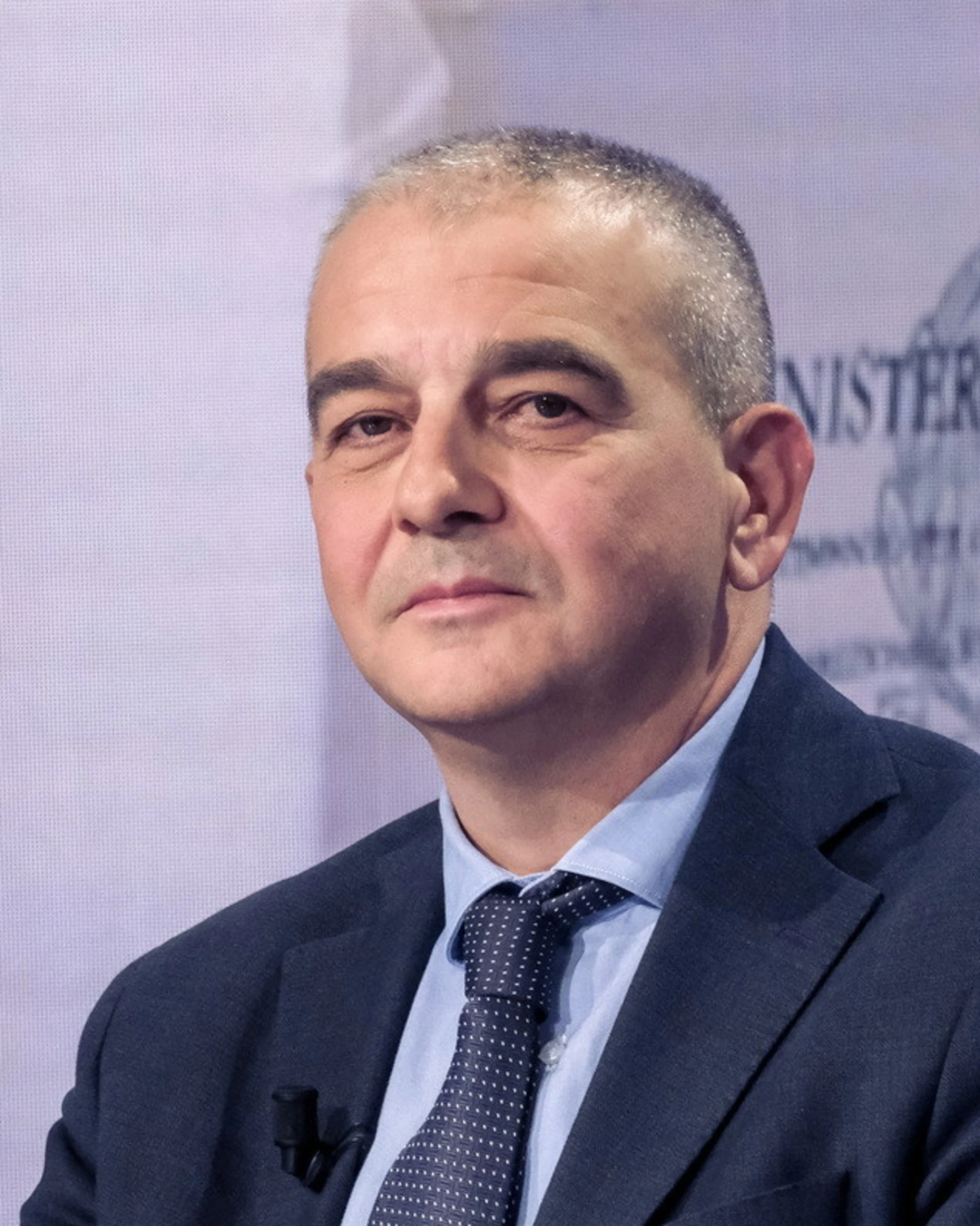 Fazzolari avvisa Ranucci: "Risponderà in tribunale di ciò che ha detto"