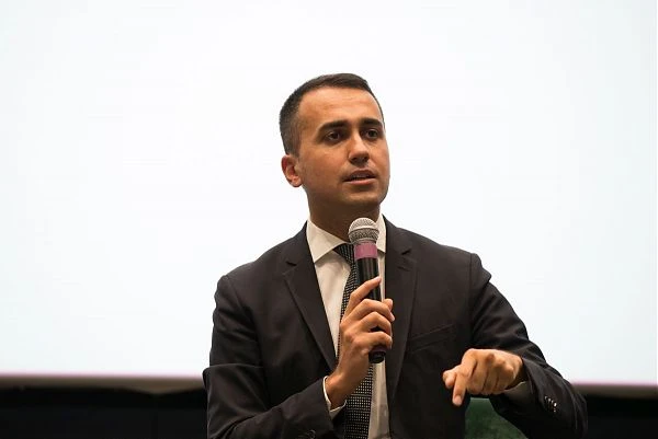 IL M5S RISPONDE A SALVINI "RITIRI LA SFIDUCIA A CONTE"