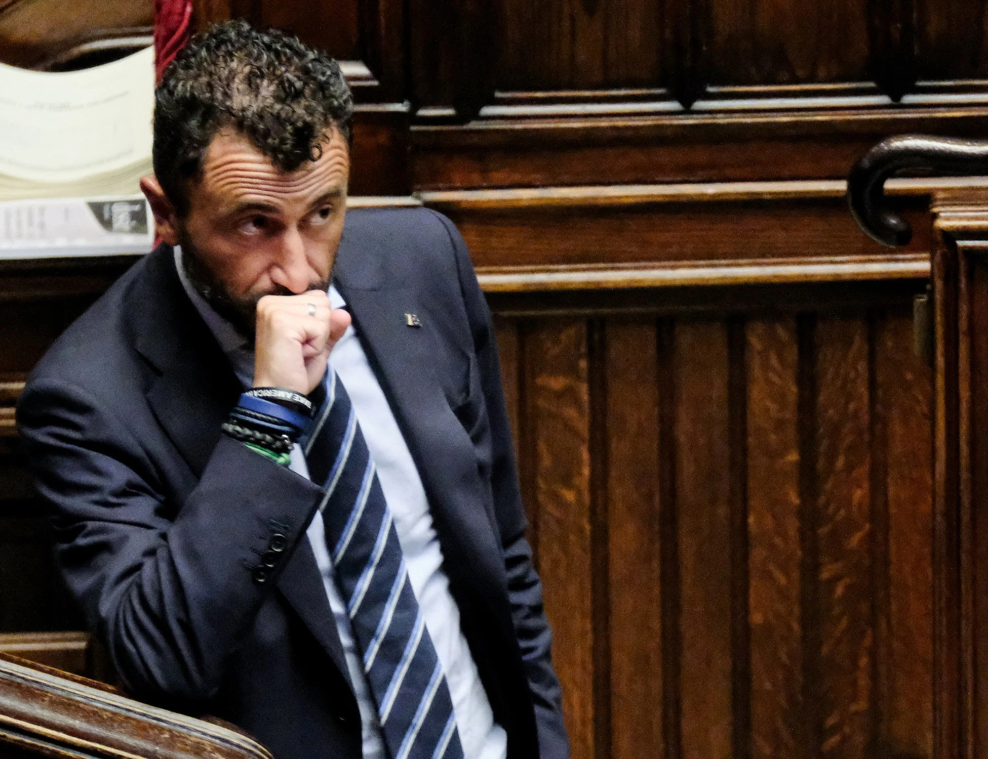 FdI espelle Emanuele Pozzolo: l'ora delle decisioni