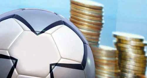 Bancarotta fraudolenta. In manette un big del calcio: l'arresto dei finanzieri all'alba